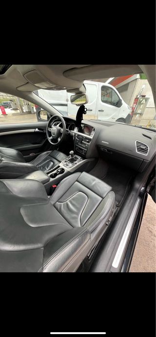 Audi A5 quattro 2.0tdi 2009