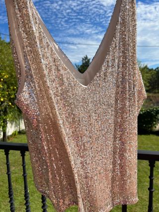 camiseta top hm tallas grandes