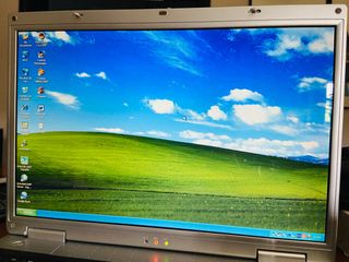 Ordenador Mod. AIRIS PC Portatil Multimedia W299