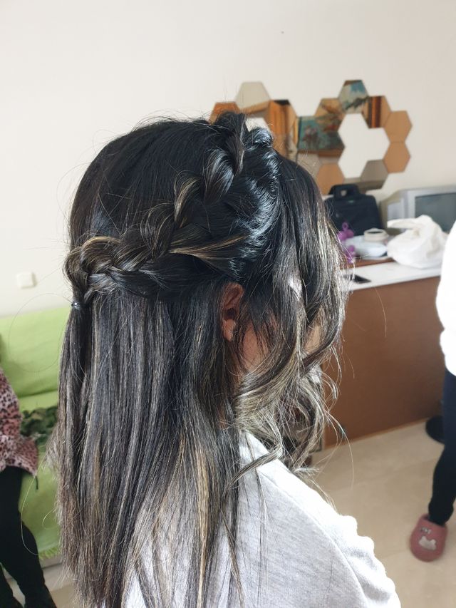 Servicio de peluquería para mujeres a domiciliar.