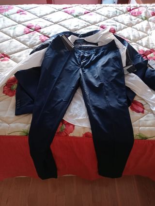 Traje hombre Zara talla 44
