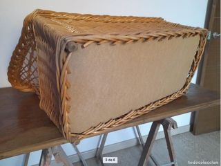 banqueta baúl infantil de mimbre