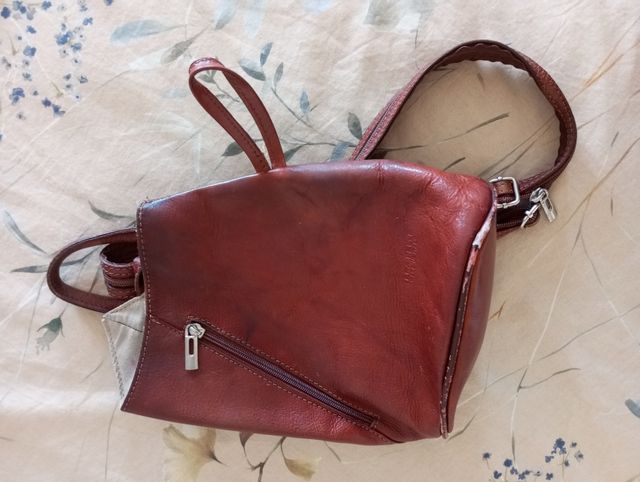 Mochila piel 100% Venecia.