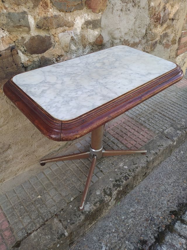 Mesa mármol vintage