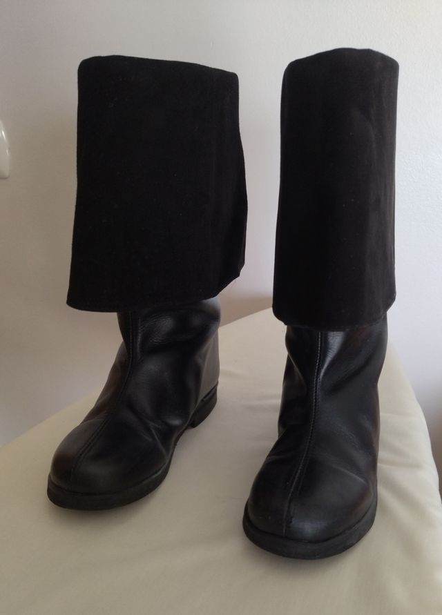 Botas negras niño Piratas