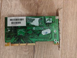 Tarjeta gráfica ATI R128P2 SD32M AGP
