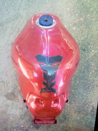 Depósito moto Kawasaki