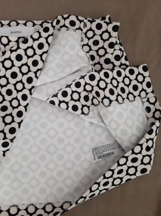 Falda Bershka talla M sin estrenar