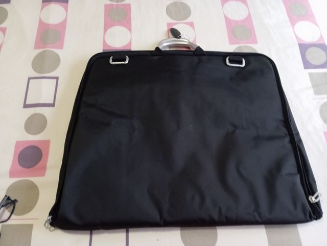 Porta trajes nuevo Lexon