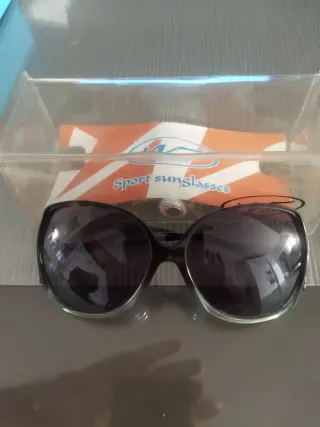 Gafas de sol varias cuánto das tú por cada una val