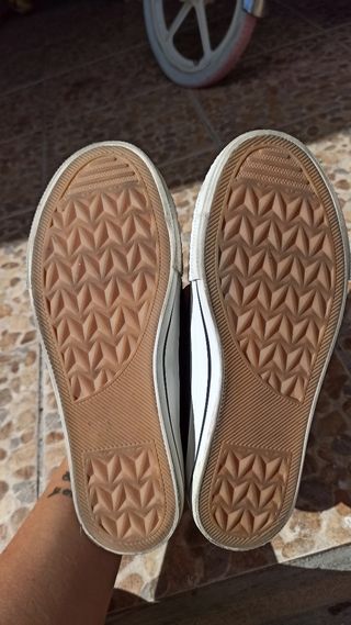 2 pares rojo/negro de Zapatillas tipo CONV3RSE 36