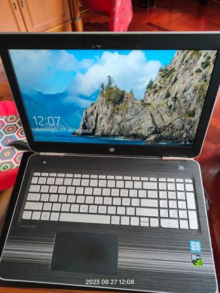 Portatil HP Pavilion 15-bc006ns