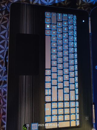 Portatil HP Pavilion 15-bc006ns