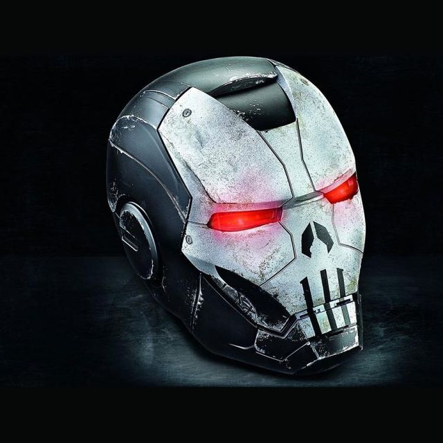 Hasbro casco War Machine Punisher