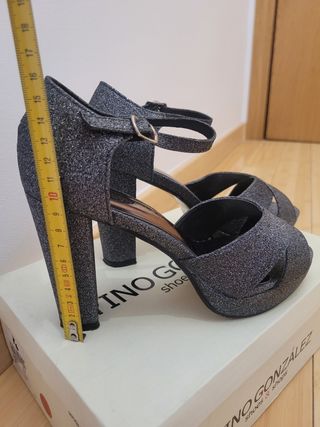 Zapatos fiesta T.37