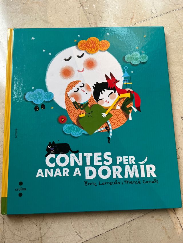 Libro infantil “Contes per anar a dormir”
