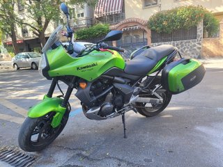 Vendo kawasaki Versys 650.