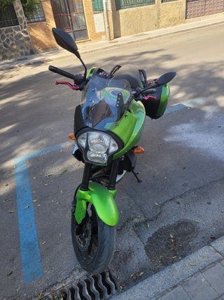 Vendo kawasaki Versys 650.