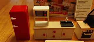 CONJUNTO MUEBLES DE JUGUETE CASA DE MUÑECAS.