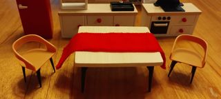 CONJUNTO MUEBLES DE JUGUETE CASA DE MUÑECAS.