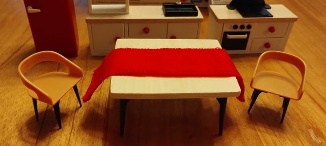 CONJUNTO MUEBLES DE JUGUETE CASA DE MUÑECAS.