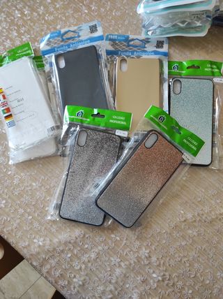LOTE DE 87 FUNDAS IPHONE