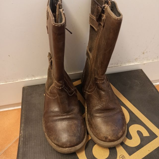 Botas de piel niña gioseppo