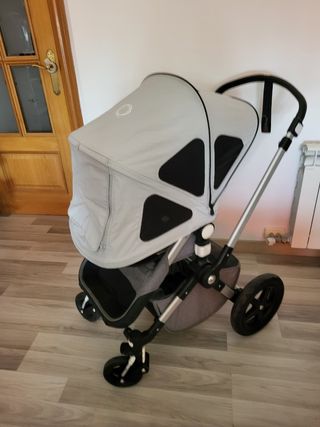 Capota gris ventilada mosquitera Bugaboo