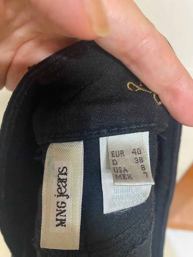 Falda Tejana negra Mango