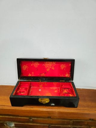 Antiguo caja joyero lacado nácar Oriental