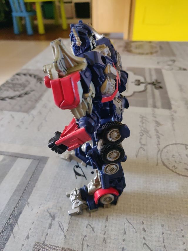 Transformers 2007 Prime vs Megatron