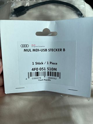 Audi adaptador Audi micro usb y de iphone.