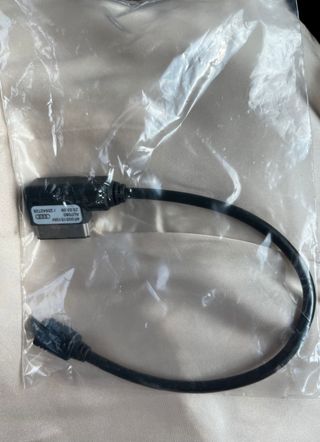 Audi adaptador Audi micro usb y de iphone.