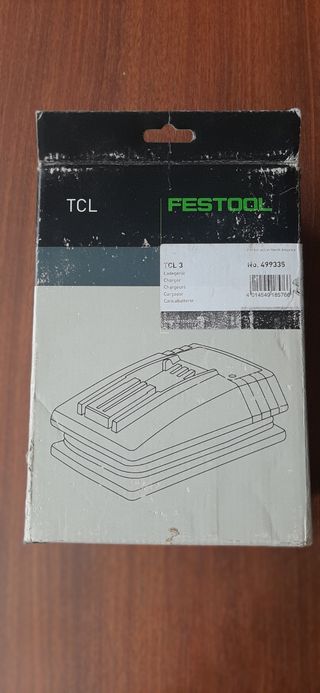 Cargador de bateria de taladro. FESTOOL.