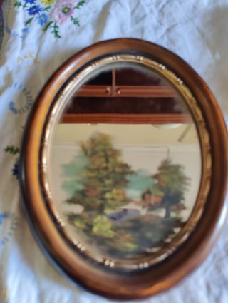 Espelho pequeno com desenho