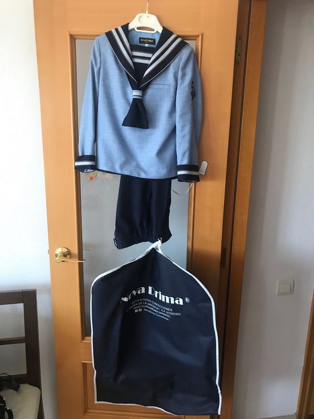 Se vende traje de comunion niño Mayo 2023