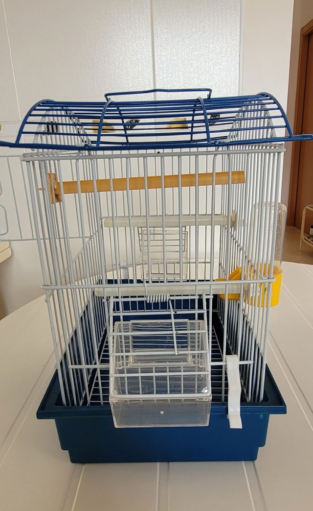 Jaula y nido de cria