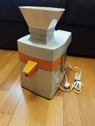 Licuadora Moulinex 300 W modelo 140.2.03