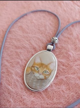 Colgante con mini retrato gato