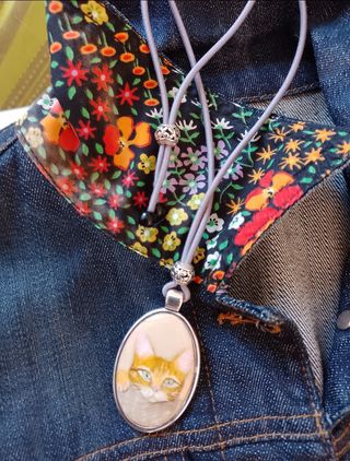 Colgante con mini retrato gato