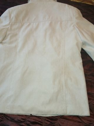 Chaqueta C&A. Ligera T. 46