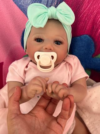 bebe reborn niña guapa 