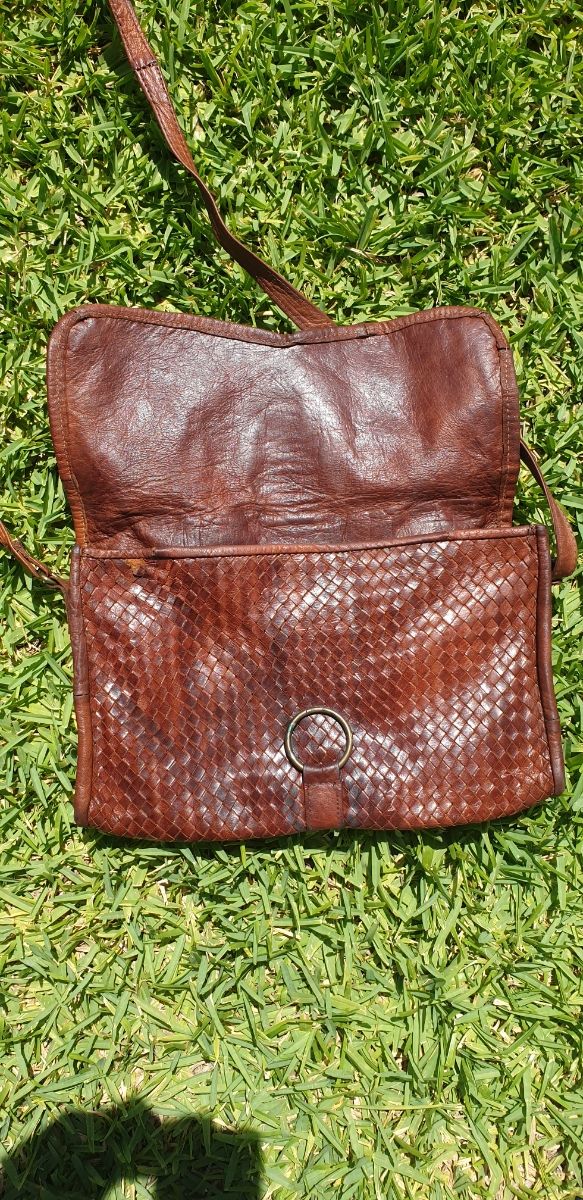 Bolso de cuero artesanal XAUEN
