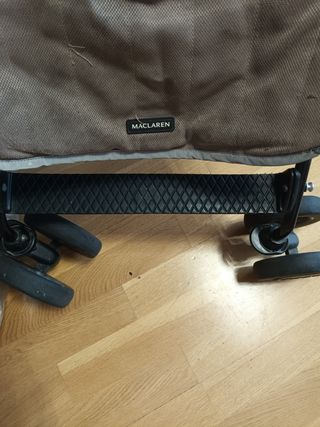 Maclaren quest negra marrón