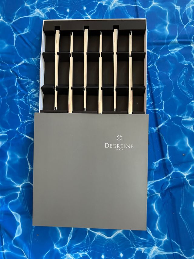 Cubiertos para MARISCO