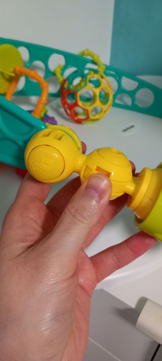 Arco de juguetes Bright Starts bebé