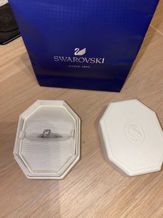 Anillo SWAROVSKI