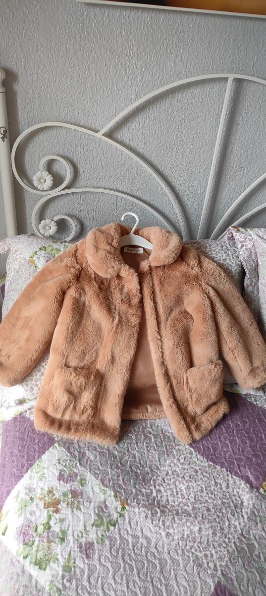 ABRIGO DE PELO NIÑA NUEVO T-5/6 AÑOS