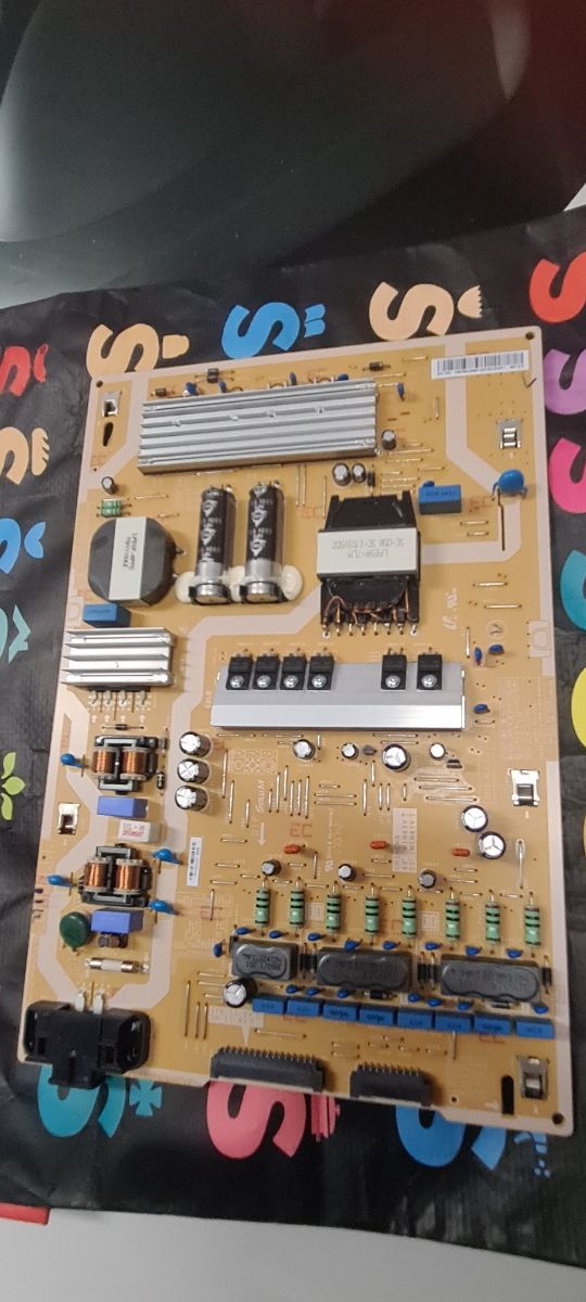 Fuente de alimentación ue49mu9000l