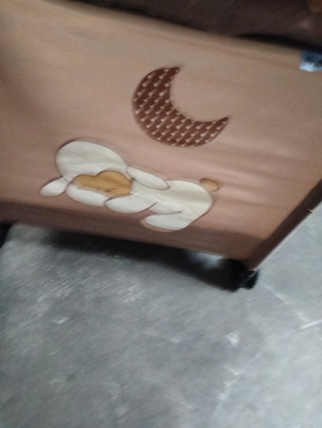 Cuna de viaje nueva